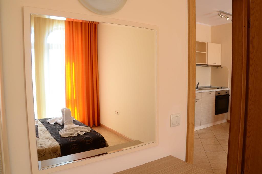 Royal Sun Aparthotel Sunny Beach Exterior photo